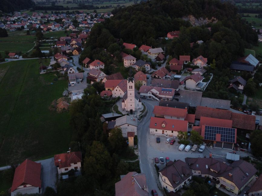 DCIM100MEDIADJI_0106.JPG